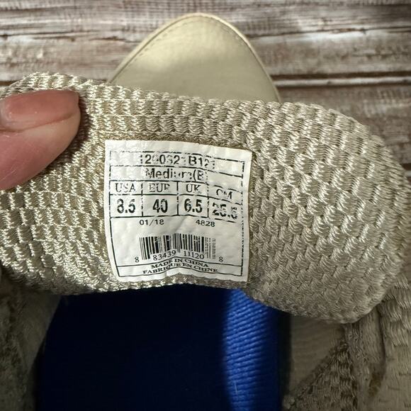 Brooks Addiction Walker Shoes Size 8.5 8-1/2 tan - Picture 6 of 6